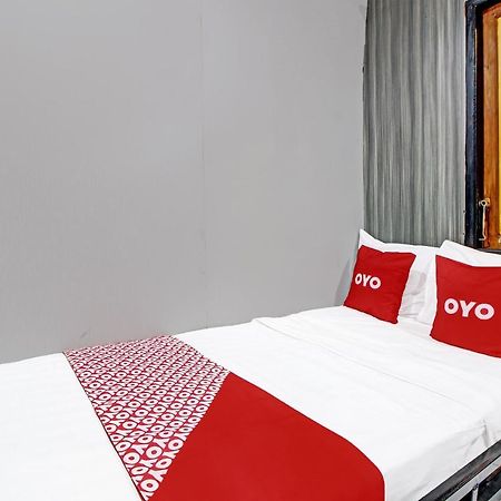 Oyo 92256 Sentosa Residence Yogyakarta Luaran gambar