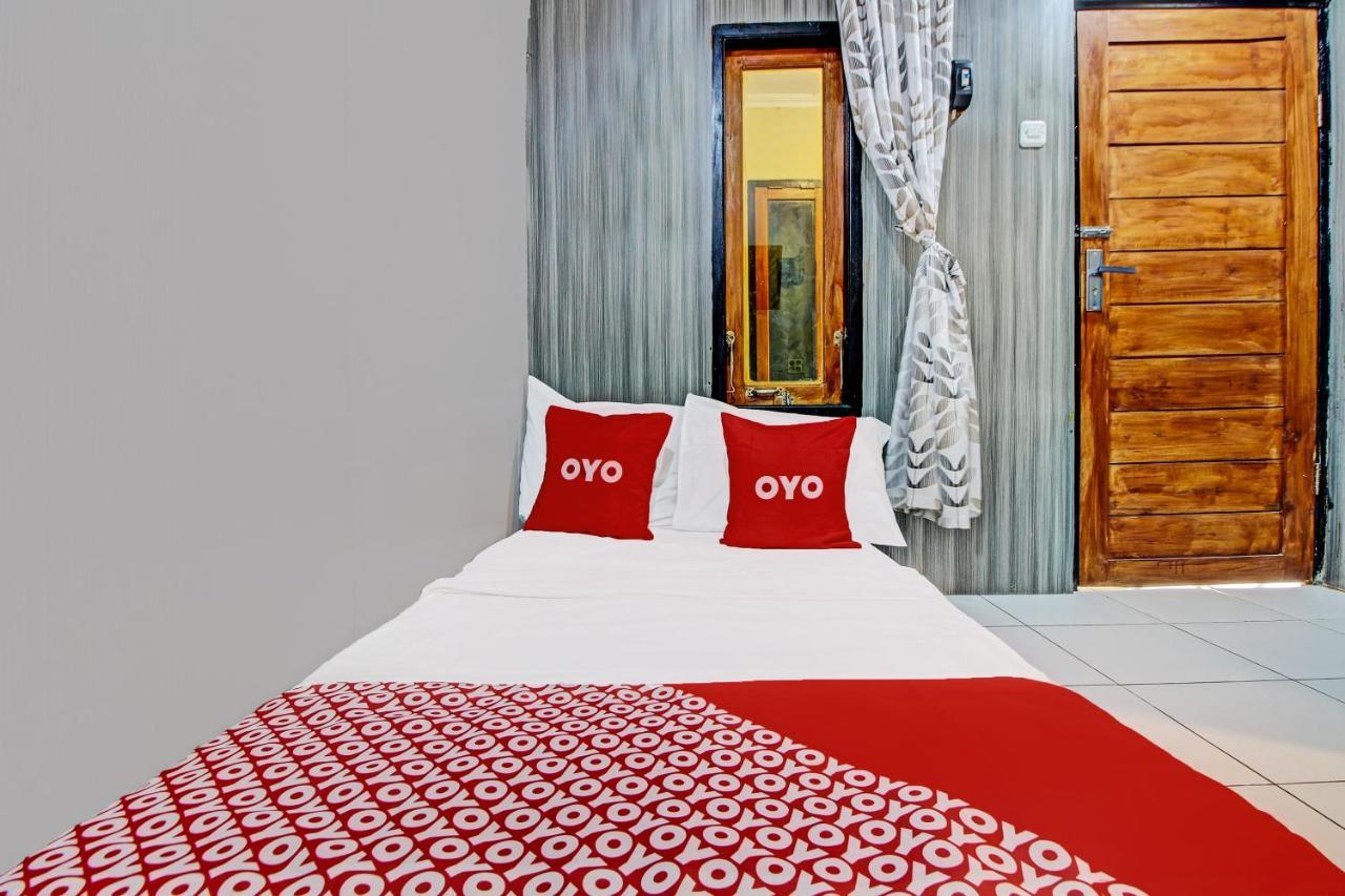 Oyo 92256 Sentosa Residence Yogyakarta Luaran gambar
