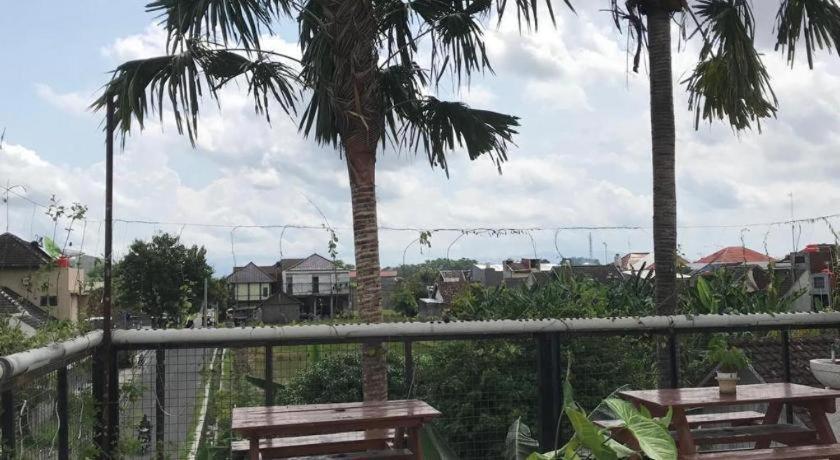 Oyo 92256 Sentosa Residence Yogyakarta Luaran gambar