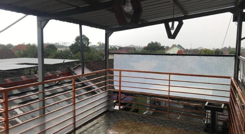 Oyo 92256 Sentosa Residence Yogyakarta Luaran gambar