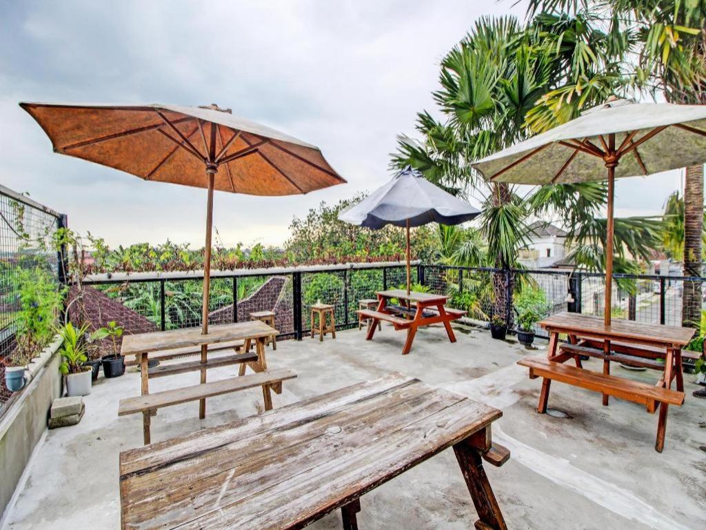 Oyo 92256 Sentosa Residence Yogyakarta Luaran gambar